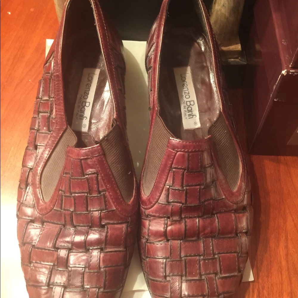 Lorenzo Banfi 8.5 leather woven slip ons